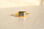https://cdn.shopify.com/s/files/1/0963/7950/2920/files/bague-art-deco-4_17eaf652-4b16-44da-b749-c9e35752c755.jpg?v=1779385720