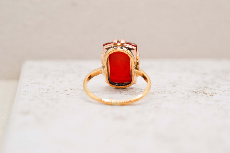 https://cdn.shopify.com/s/files/1/0963/7950/2920/files/bijou-vintage-cornaline_b15adbb5-55cc-4420-964a-b06e99e47801.jpg?v=1779385905
