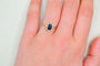 https://cdn.shopify.com/s/files/1/0963/7950/2920/files/bague-or-saphir_215c79f3-7b18-4e71-9294-ab34cc30426c.jpg?v=1779985379