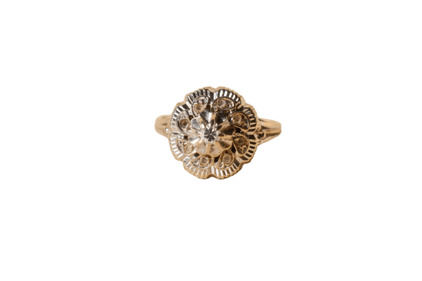 Bague 52 Bague fleur en or blanc 18 carats et diamants 58 Facettes 3971