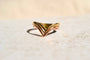 https://cdn.shopify.com/s/files/1/0963/7950/2920/files/bague-ancienne-v.jpg?v=1781510184