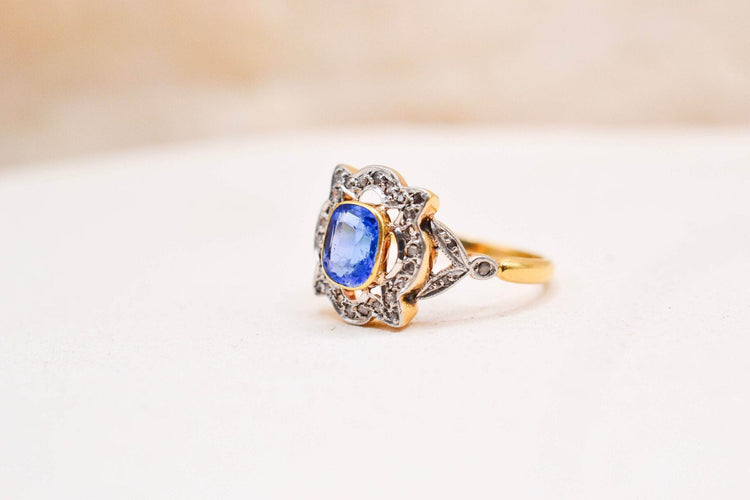 https://cdn.shopify.com/s/files/1/0963/7950/2920/files/bague-or-jaune-5_ce0fe102-0892-4690-b7f1-214fe1c83a7f.jpg?v=1781510359