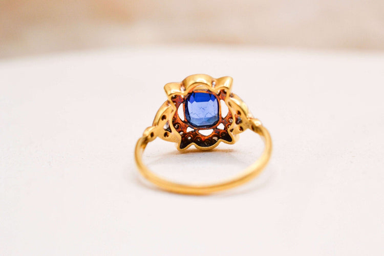 https://cdn.shopify.com/s/files/1/0963/7950/2920/files/bague-doublet-grenat_2f475220-b22d-40e3-b037-3eaf17ccd3bd.jpg?v=1781510360