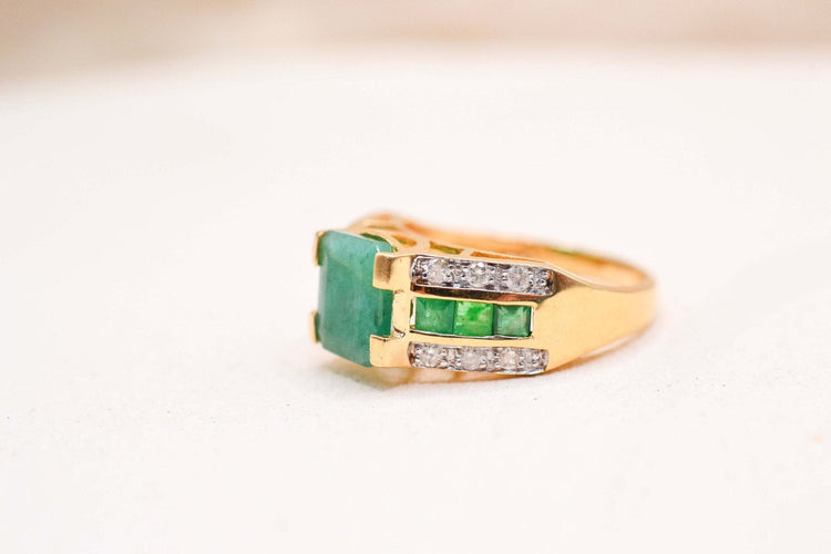 https://cdn.shopify.com/s/files/1/0963/7950/2920/files/bague-or-jaune-4_064d8f25-1d15-45a1-aae7-70a96ac730ff.jpg?v=1781510407
