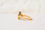 https://cdn.shopify.com/s/files/1/0963/7950/2920/files/bague-ovale-vintage_747b07a1-8a32-455f-b413-a839ae07b875.jpg?v=1784549395