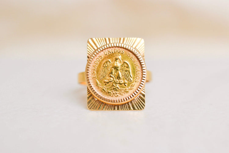53 Ring piece Mexican Dos Pesos in yellow gold 58 Facettes 666