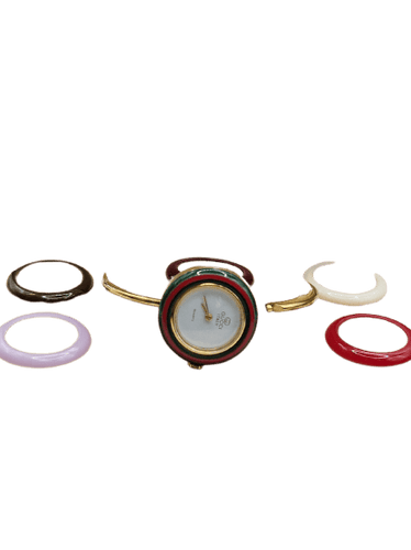 Gucci - Relógio em Prata dourada 