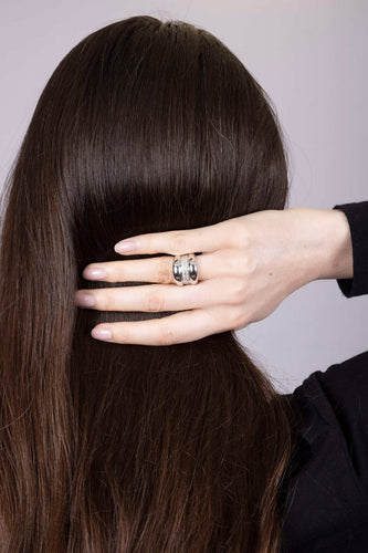 Bague 52 Chopard - Bague bombée en or gris et diamants 58 Facettes 259211