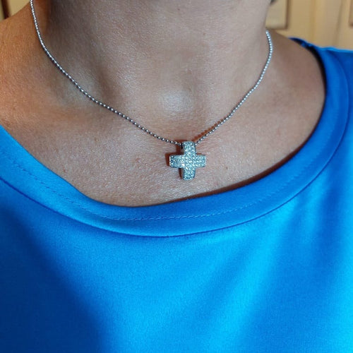 https://www.gioielleriaguidetti.it/wp-content/uploads/2026/07/G3998-girocollo-oro-bianco-croce-diamanti-brillanti-1.jpg