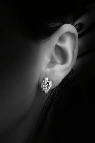 Boucles d'oreilles Roberto Borghesi - Boucles d'oreilles entrelacées avec diamants 58 Facettes