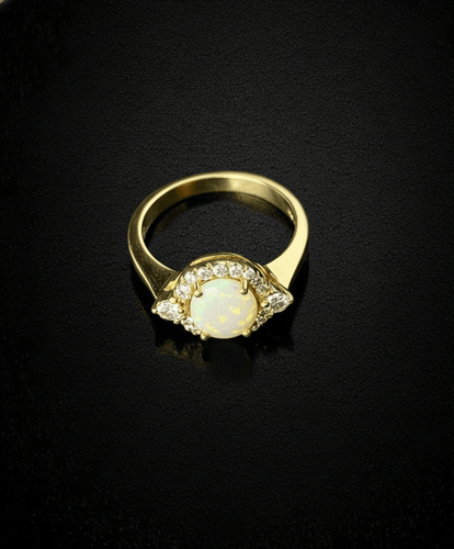 Bague 64.5 Bague marguerite - Opale arlequin et diamants en or jaune 18 carats 58 Facettes
