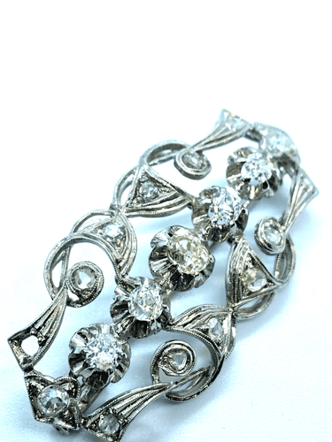 Pendentif Spilla novecentesca en or blanc 18 carats diamants 58 Facettes