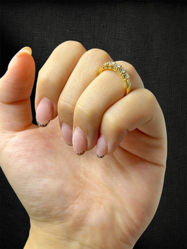 Bague 55 Bague rivière vintage en or jaune 18K et diamants 58 Facettes