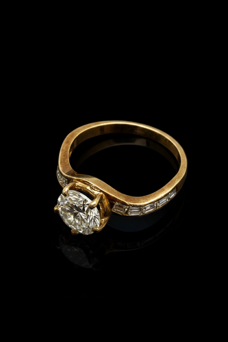Bague 56 Bague de fiançailles en or jaune avec diamant 1,69 ct 58 Facettes
