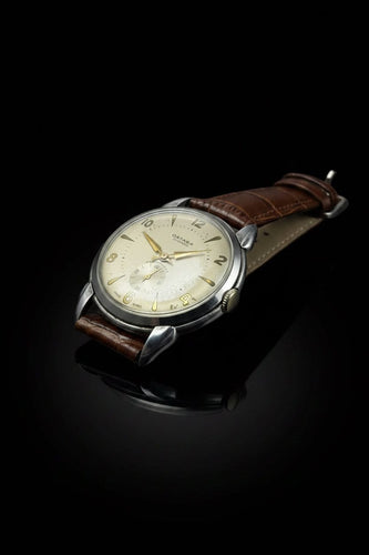 Montre Ostara - Montre-bracelet suisse des années 40 58 Facettes