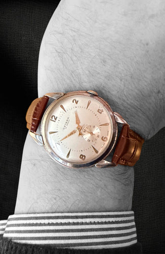 Montre Ostara - Montre-bracelet suisse des années 40 58 Facettes