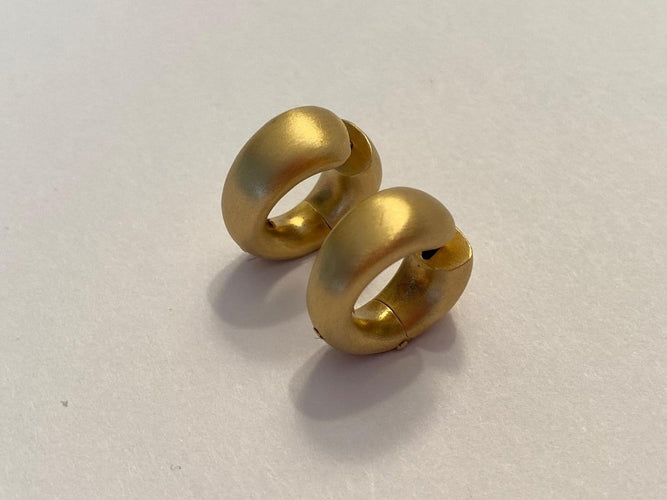 Pomellato Vintage - Boucles d'oreilles en or jaune satiné 58 Facettes AZ-PG-O.9112/O/PLF