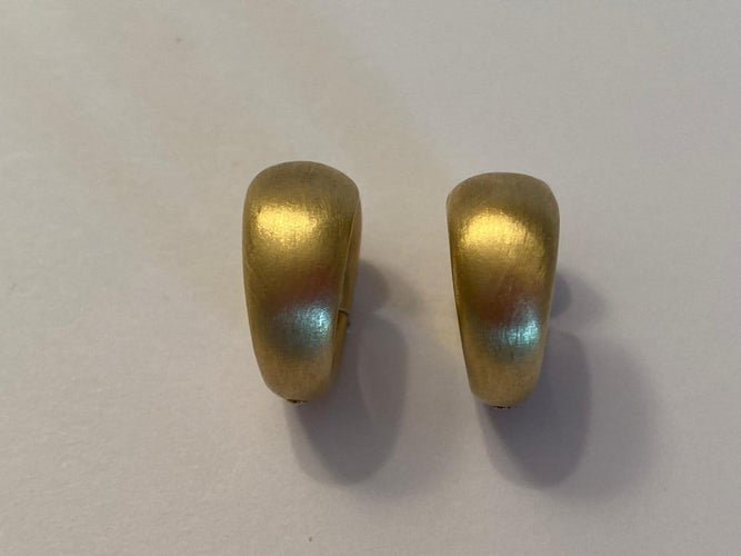 Pomellato Vintage - Boucles d'oreilles en or jaune satiné 58 Facettes AZ-PG-O.9112/O/PLF