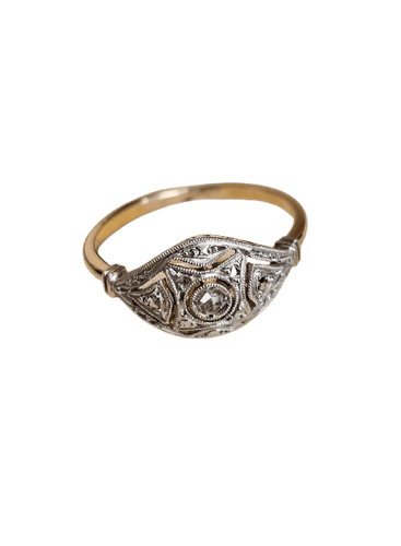 52 Art déco - Bague en or jaune, platine et diamant 58 Facettes 743