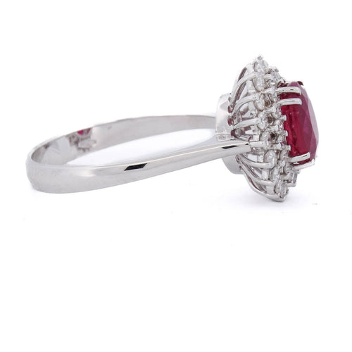 56 Bague en or blanc 18 kt avec rubis et diamants 58 Facettes AN543 (0099)