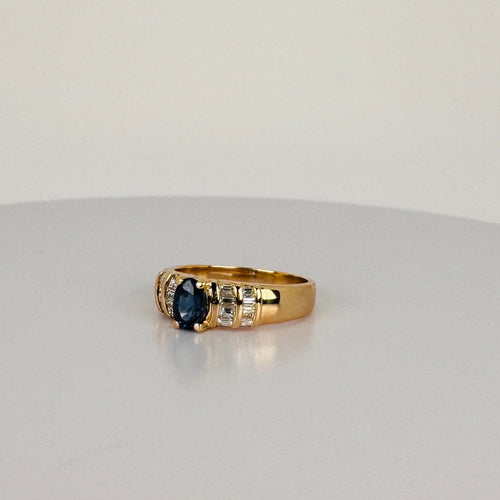 https://cdn.shopify.com/s/files/1/0829/5212/6812/files/Vintage14KYellowGoldSapphire_DiamondRing3.jpg?v=1785945923