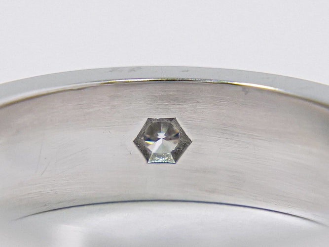 Bague 58 Cartier Love - Alliance en or blanc 18K et diamant 58 Facettes s6f9q0m761