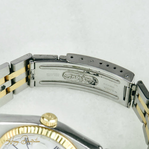 https://cdn.shopify.com/s/files/1/0442/6560/3235/products/rolex-oysterquarz-date-just-stahlgold-ref-17013honey-jewelry-4654348.jpg?v=1772565532