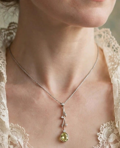 edwardian_necklace_portrait.jpg