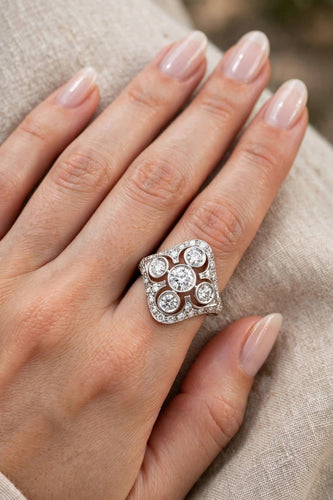 diamond_ring_hand_lifestyle.jpeg