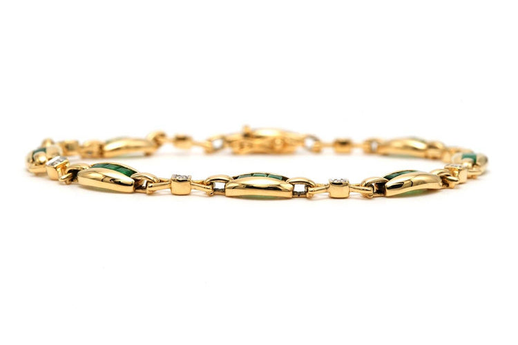 Bracelet contemporain en or jaune 18 carats, émeraudes et diamants 58 Facettes B727