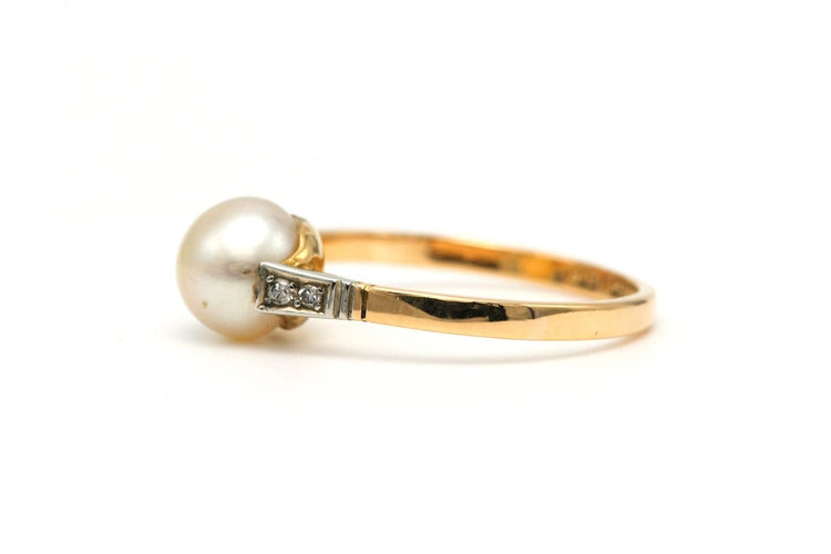 55 Art Déco - Bague en or jaune et blanc, perle et diamants 58 Facettes 22867