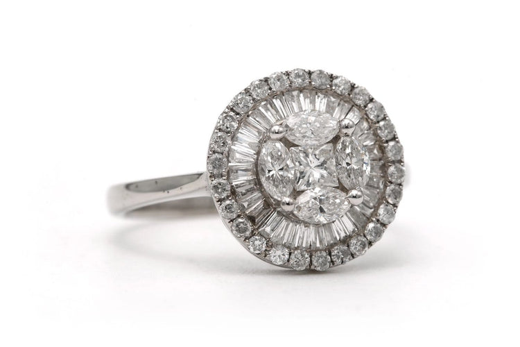 59 Anello contemporanea in oro bianco 18 carati e diamanti 1,22 ct 58 Facettes 23827