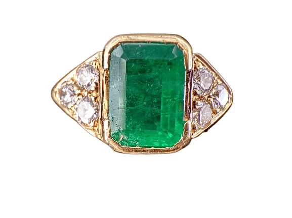 52 Bague en or jaune 18 carats, émeraude et diamants 58 Facettes Bague 9