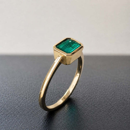 emerald-1ct-ring-18k-gold-5.jpg