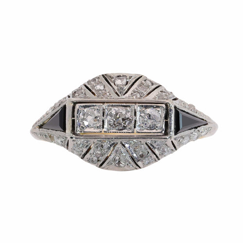 26085-0110.p03_Art-déco-Diamant- und Onyxring aus Gold und Platin, um 1930-en.jpg