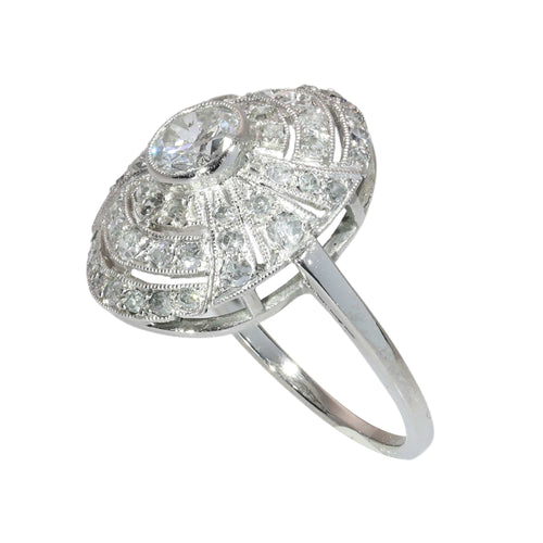26089-0385.p05_A platinring med diamanter fra art deco-perioden ca. 1930-en.jpg