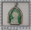 26089-0387.p07_Art Deco-vedhæng af Maria i grønt relief med perler circa 1920-en.jpg