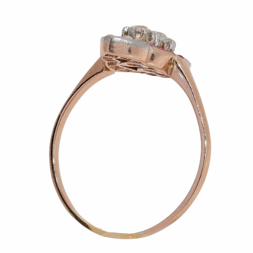 26106-0424.p08_Art Deco Diamond and Ruby Ring in 18K Rose Gold circa 1930-en.jpg