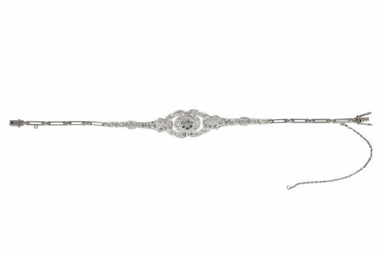 26117-0106.p04_Architectural Art Deco Platinum Diamond Bracelet Circa 1930-en.jpg
