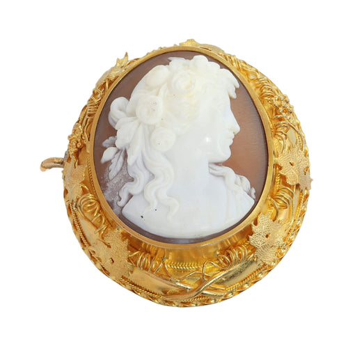 26127-0262.p02_Mythology and Memory in an 18K Gold Cameo Locket Brooch circa 1870-en.jpg