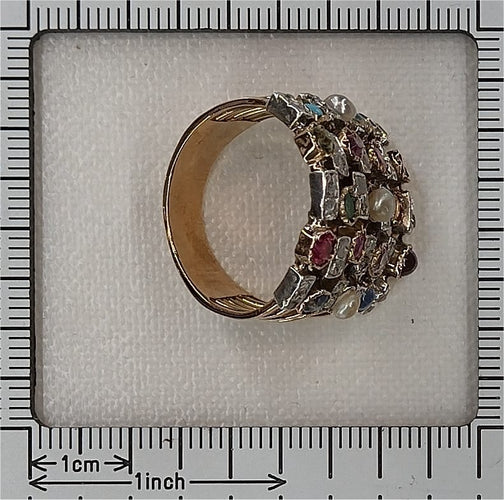 26177-0203.p12_Omkring 1880 syvrækket haremsring med diamanter og ædelsten-en.jpg