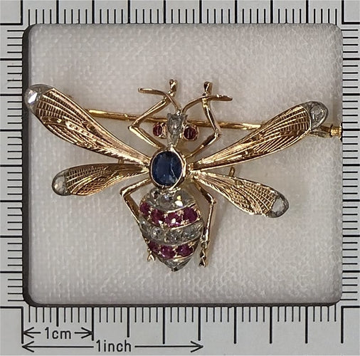 26182-0183.p08_Eine schelmische viktorianische Bienen- oder Fliegenbrosche für das Revers, um 1890-de.jpg
