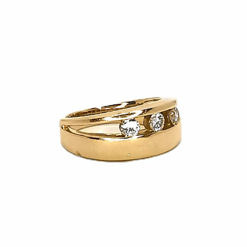 Bague 58 Bague en or jaune 18 carats sertie de diamants 58 Facettes BVP-BAG-0010