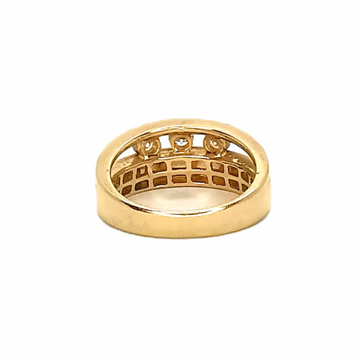 Bague 58 Bague en or jaune 18 carats sertie de diamants 58 Facettes BVP-BAG-0010