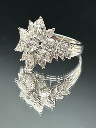 Bague 55 La Regina - Bague en or blanc 18k et 21 diamants naturels 58 Facettes ANELLO FLOWER DIAMOND