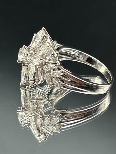Bague 55 La Regina - Bague en or blanc 18k et 21 diamants naturels 58 Facettes ANELLO FLOWER DIAMOND
