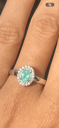 55 Bague en or blanc 18k avec tourmaline Paraíba et diamants 58 Facettes ANELLO PARAIBA OVALE
