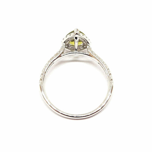 Bague 53 Bague saphir vert et diamants en or blanc 18 carats 58 Facettes BVP-BAG-0040
