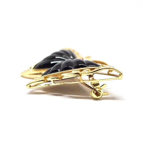 Pendentif Broche pendentif papillon en or jaune 18 carats, rubis, diamants et onyx 58 Facettes BVP-PEN-0050