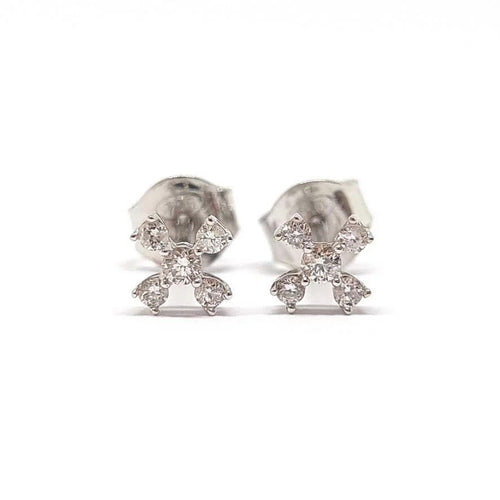 Boucles d'oreilles Boucles d'oreilles croix en or blanc 18 carats et diamants 58 Facettes BVP-BDO-0081